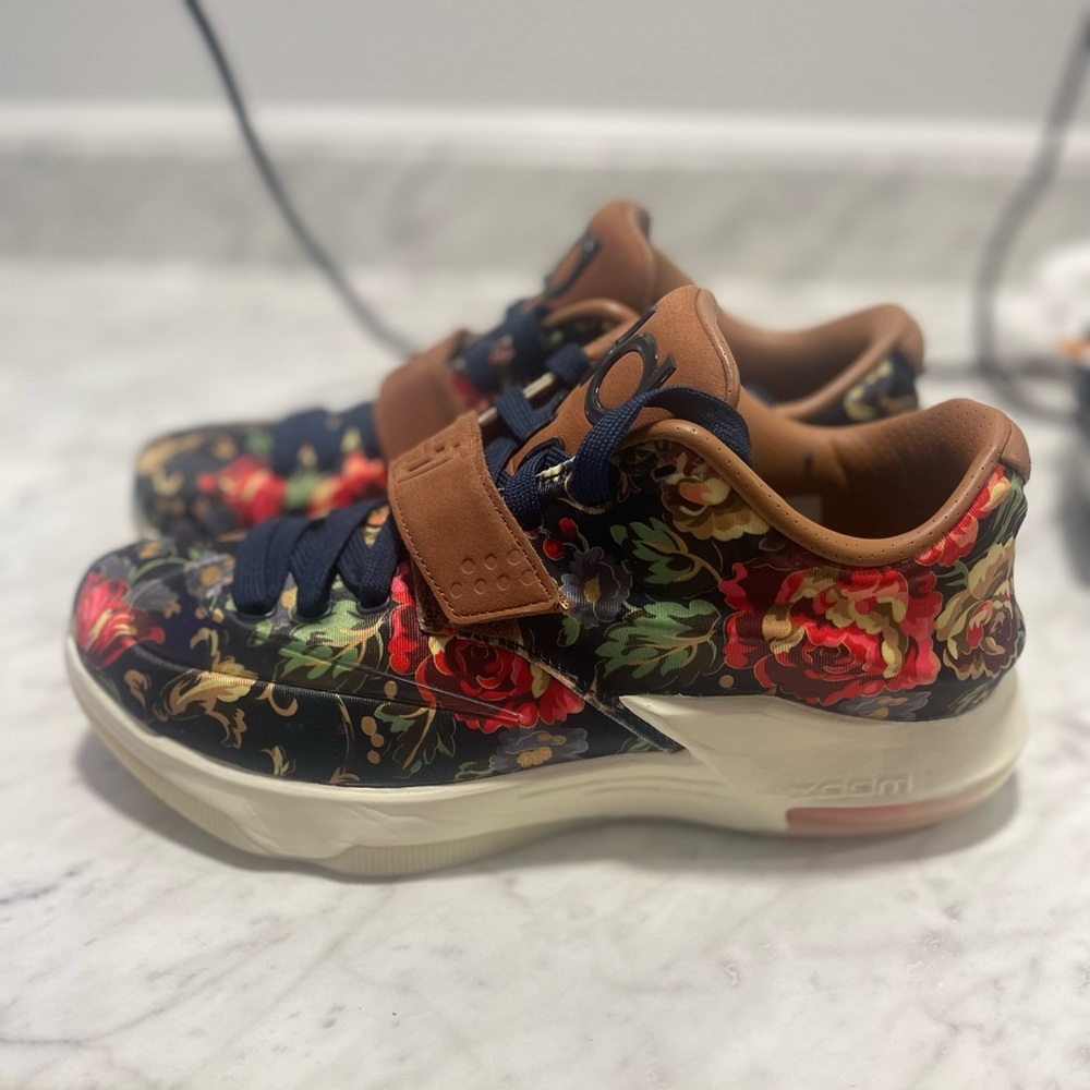 Nike KD VII Ext Floral QS Midnight Navy/Black-Hazelnut Size 7.5 Pre-Owned